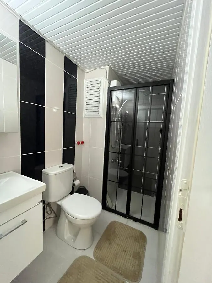 Family Apartment In City Center Αττάλεια